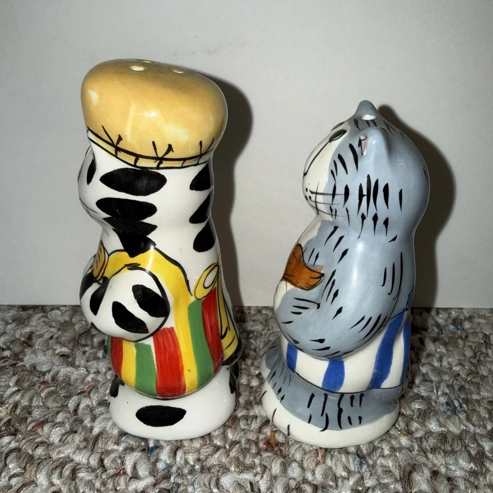 Candace Reiter Catzilla Ceramic Salt & Pepper Shaker Set Chef and Waiter‎